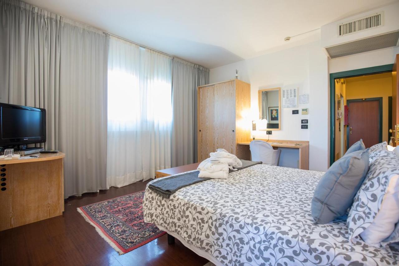 Hotel Logonovo Llido Degli Estensi