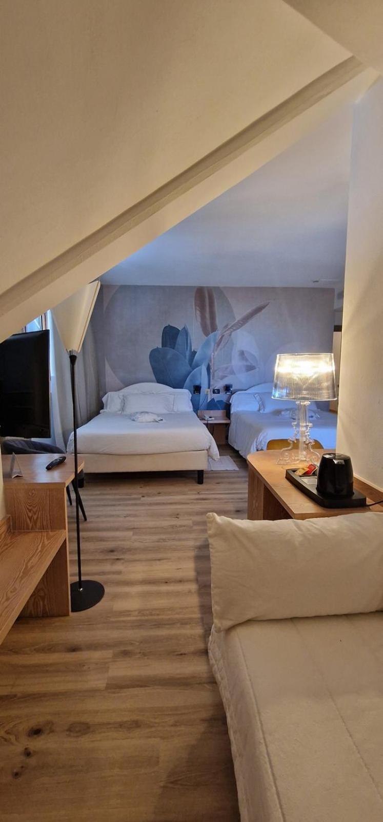 Logonovo Hotel