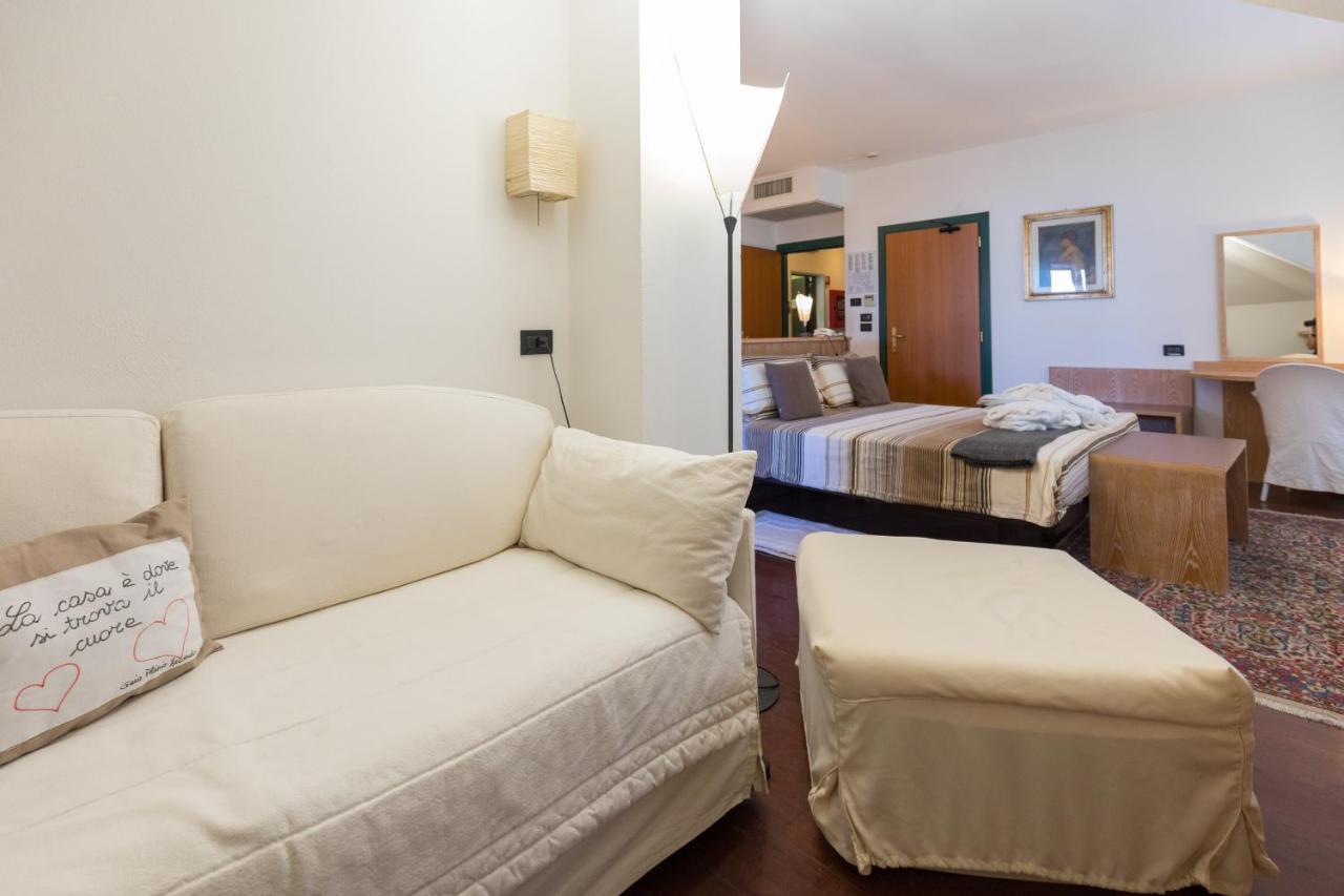 Hotel Logonovo